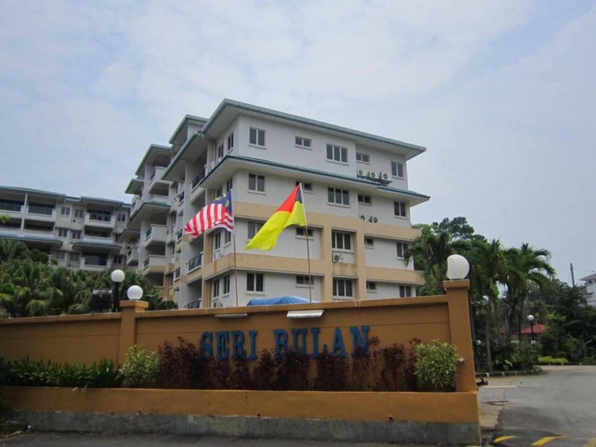 Seri Bulan Apartment Teluk Kemang Петалинг Джая Екстериор снимка